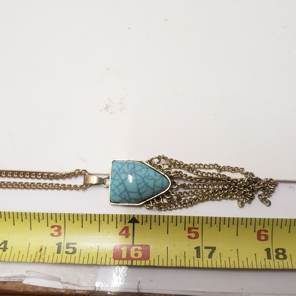 Vintage Avon Faux Turquoise & Gold Chain Tassel Necklace Acrylic Stone - Picture 3 of 5
